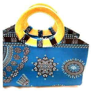 Women Handmade Stachels with Wooden Handles